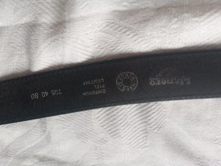 Cinturón de piel auténtica negro