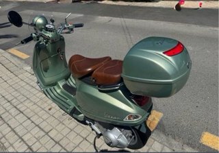 Vespa 125 LXV i.e. 2012 Verde