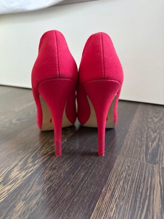 Zapatos de tacón rojos Talla 38