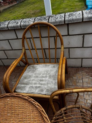 Conjunto de mimbre para jardín