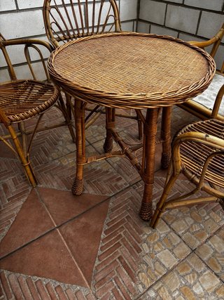 Conjunto de mimbre para jardín