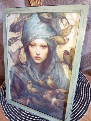 Quadro donna con turbante e uccelli