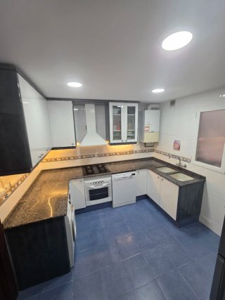 Muebles de cocina completos con horno encimera
