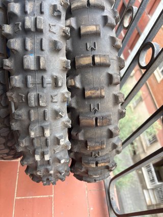 2 Neumáticos Michelin Enduro Trail