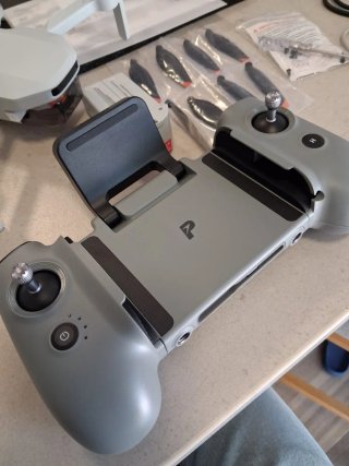Dron Potensic ATOM 2