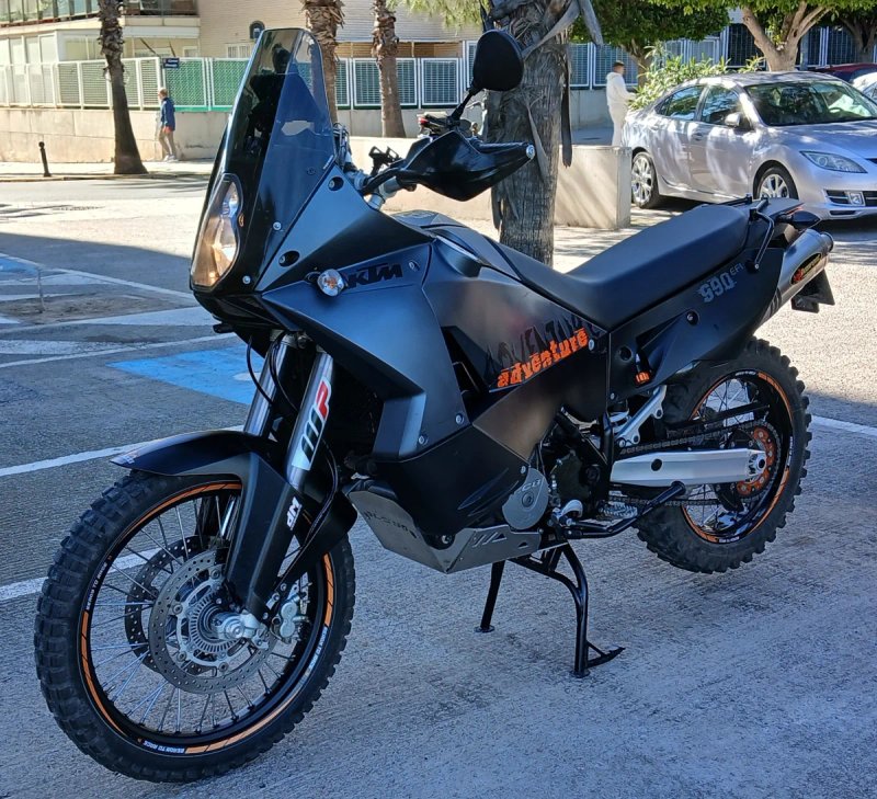 KTM 990 Adventure Negra