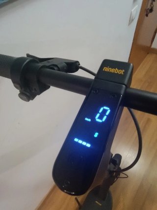 Patinete eléctrico Ninebot Max G2