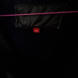 Forro polar Nike negro con detalles