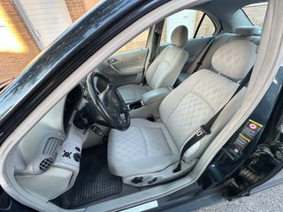 Mercedes-Benz Clase C 2004