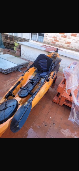 Kayak Rígido Autovaciable Naranja