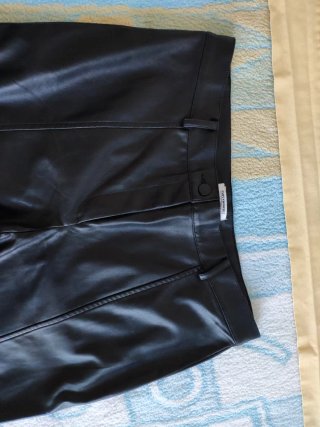 Pantalones vaqueros negros flare