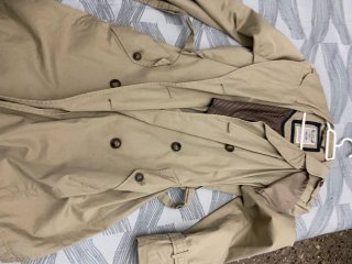 Gabardina Beige Clásica
