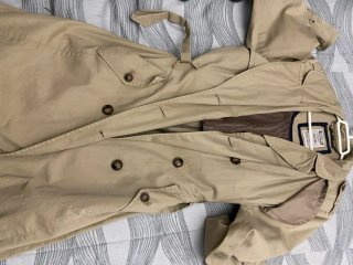 Gabardina Beige Clásica