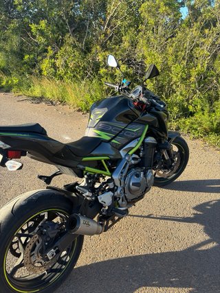 Kawasaki Z900 2019 A2 Negra/Verde