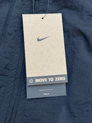Chaqueta Nike Total90 Negra y Roja