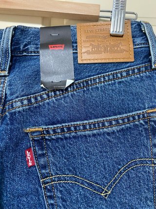 Falda midi vaquera Levi's azul