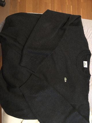 1 polo verde Lacoste