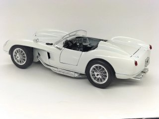 Ferrari 250 Testa Rossa 1957 Burago 1:18