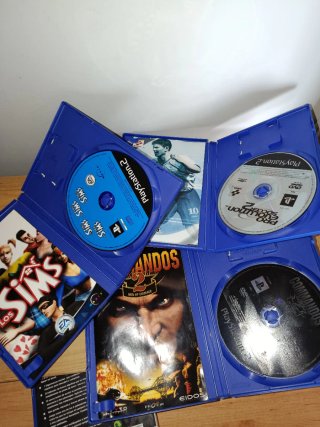 Pack 5 Juegos PS2: Sims, Commandos 2, Pro Evolutio