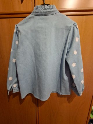 Camisa vaquera floral manga 3/4