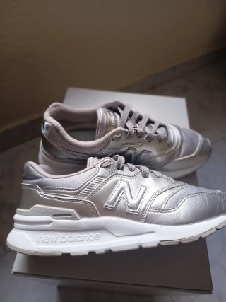 Zapatillas New Balance Plata