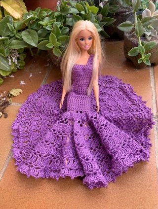 Ropa para Barbie - Vestido Morado Crochet