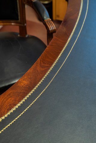 Mesa despacho madera y piel - Bonilla