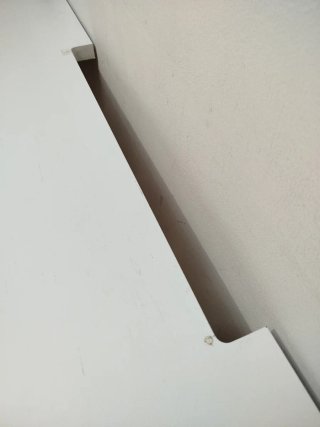 Escritorio con cajonera