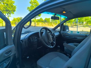Hyundai H-1 2005