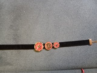 Collar y llavero Christian Dior colección limitada
