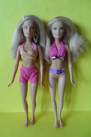 2 Barbie Beach Glam 2006 Piedi Grandi Cali