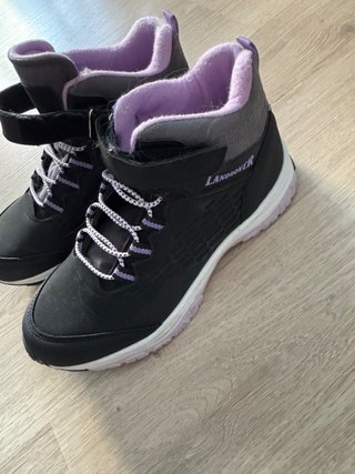 Deportivas altas montaña T36 nuevas