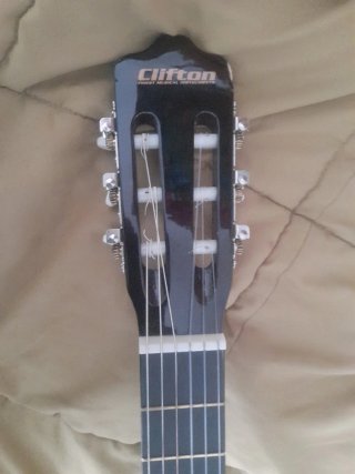 Guitarra Clásica Naranja Clifton