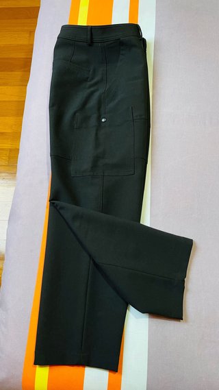 Pantalón Zara