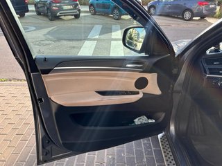 BMW X6 2012