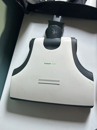 Aspiradora Vorwerk VK200 con accesorios