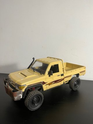 Toyota MN82 coche RC