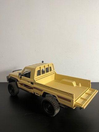 Toyota MN82 coche RC