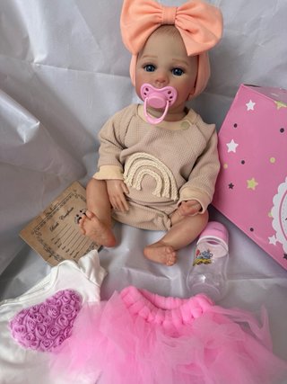Bambola reborn principessa con corona due vestiti