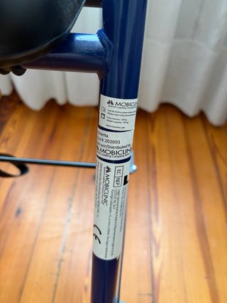 Andador TacaTa con asiento y ruedas