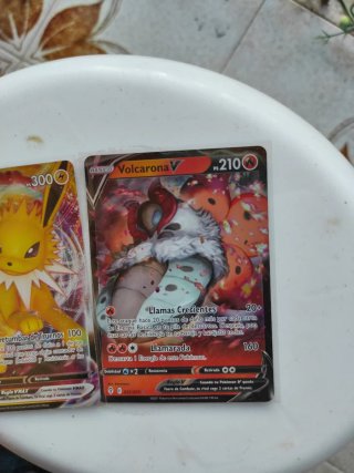 Cartas Pokémon VMAX y V