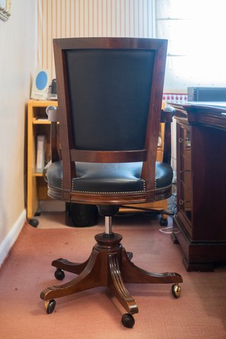 Sillón piel giratorio - Bonilla