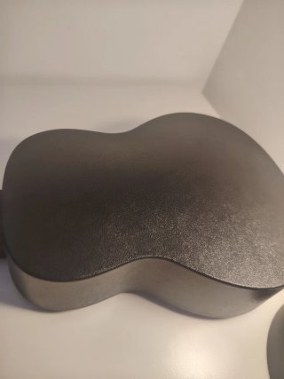 Ukulele in legno scuro