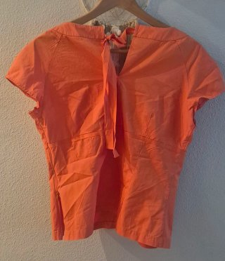 Blusa naranja talla M