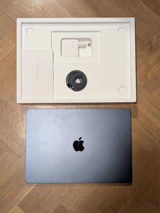 MacBook Air 15,3 M4 16GB 512GB 25 Ciclos