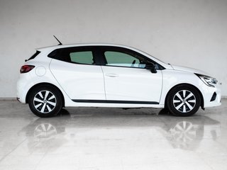 Renault Clio 2023