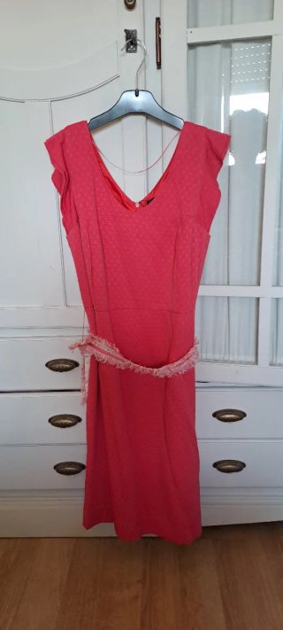 Conjunto Vestido y Chaqueta Rosa