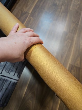 Cabecero de cama dorado