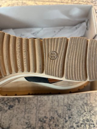 Sandalias de tacón con goma elástica