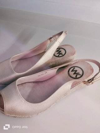 Zapatillas esparto WK beige/doradas talla 39